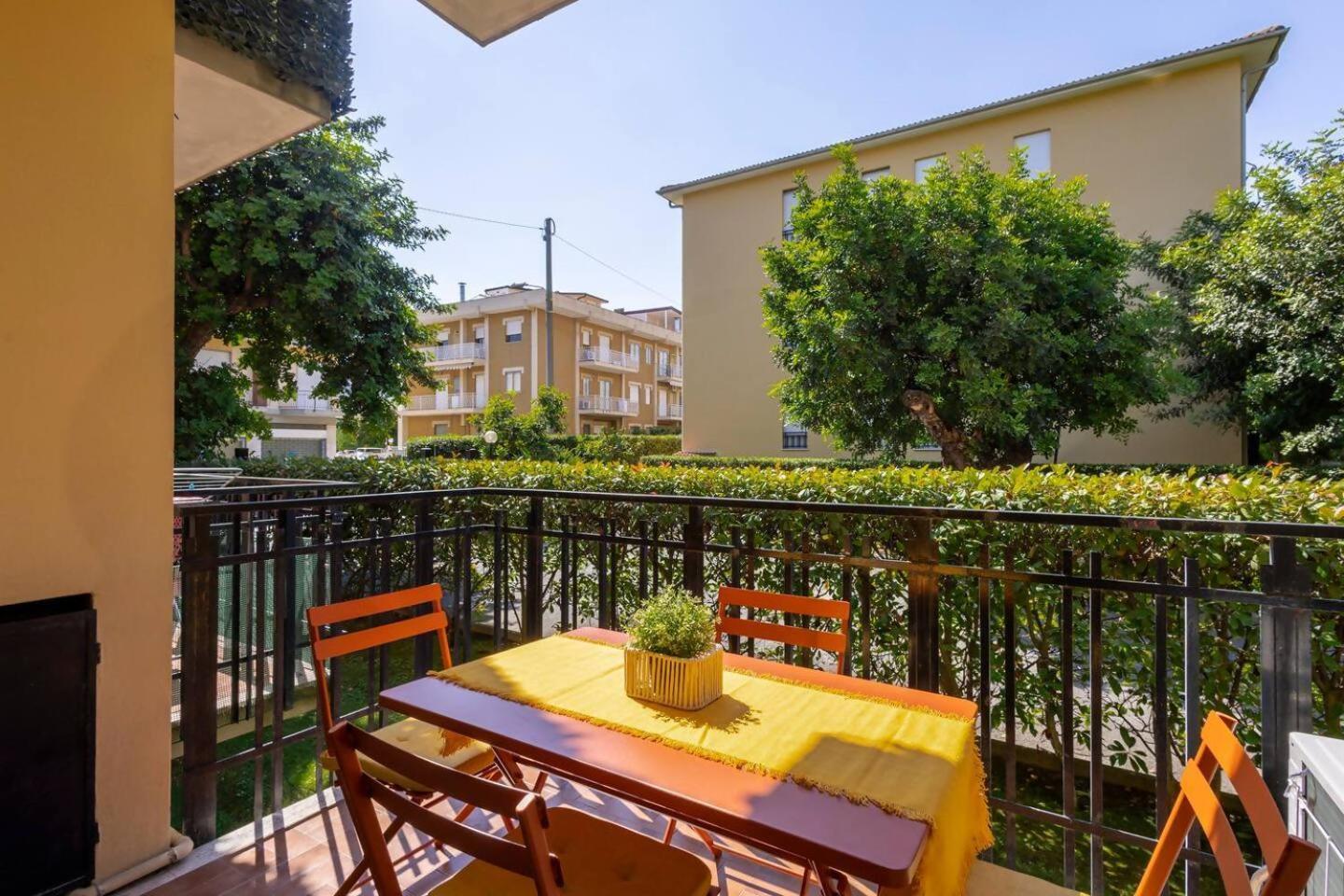 Stiloso Bilocale Terraceparking دْيانو مارينا المظهر الخارجي الصورة